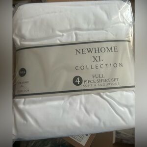 XL Collection White Full Sheet Set Amazon Basics Lightweight 4 pieces